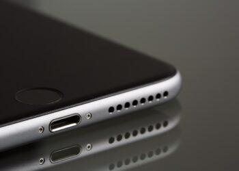 Top Smartphones of 2025: Innovation and Performance